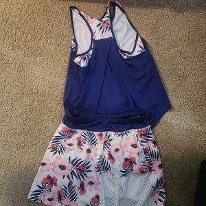 Girls gently used 14/16 avia outfit